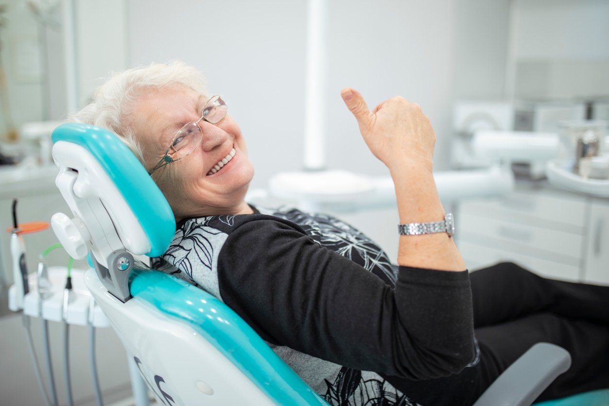Senior-dental-care-with-dentures-and-implants