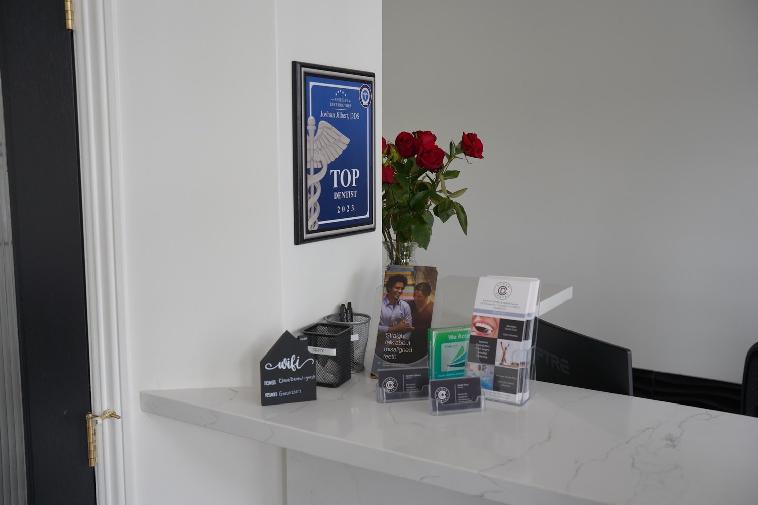 clove dental front desk in Camarillo clove dental front desk in Camarillo