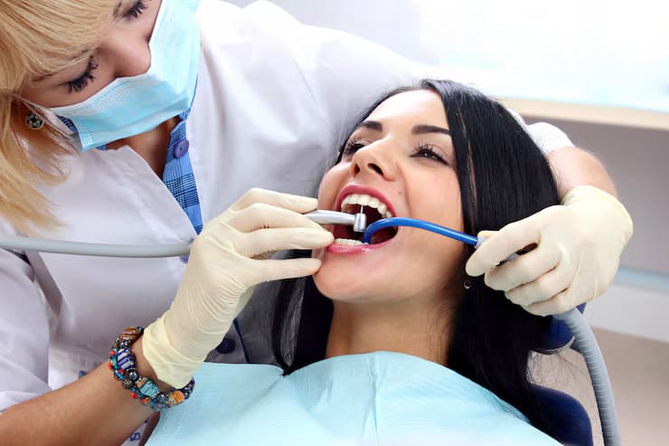 concept-healthy-teeth_99689-453(1)