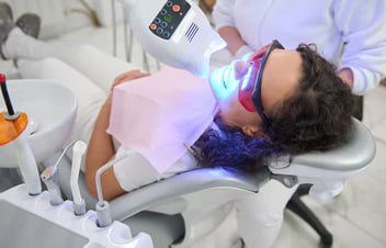 Teeth whitening Thousand Oaks
