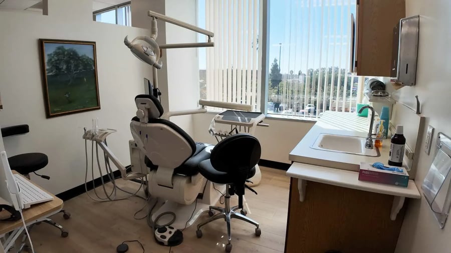 Clove Dental office