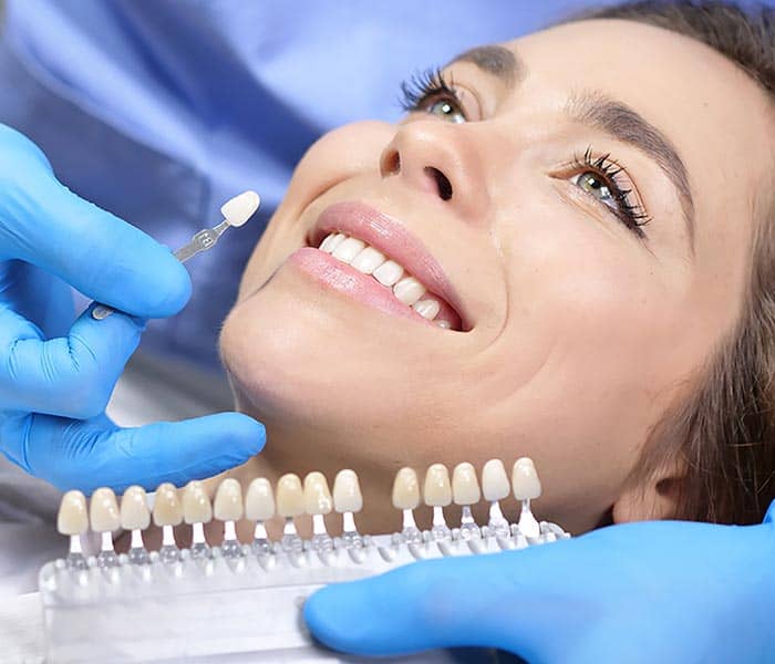 porcelain-veneers-in-west-edmonton-1 porcelain-veneers-in-west-edmonton-1